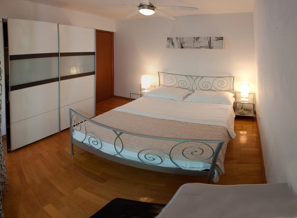 Residence Apartments Anamaria Podstrana Extérieur photo